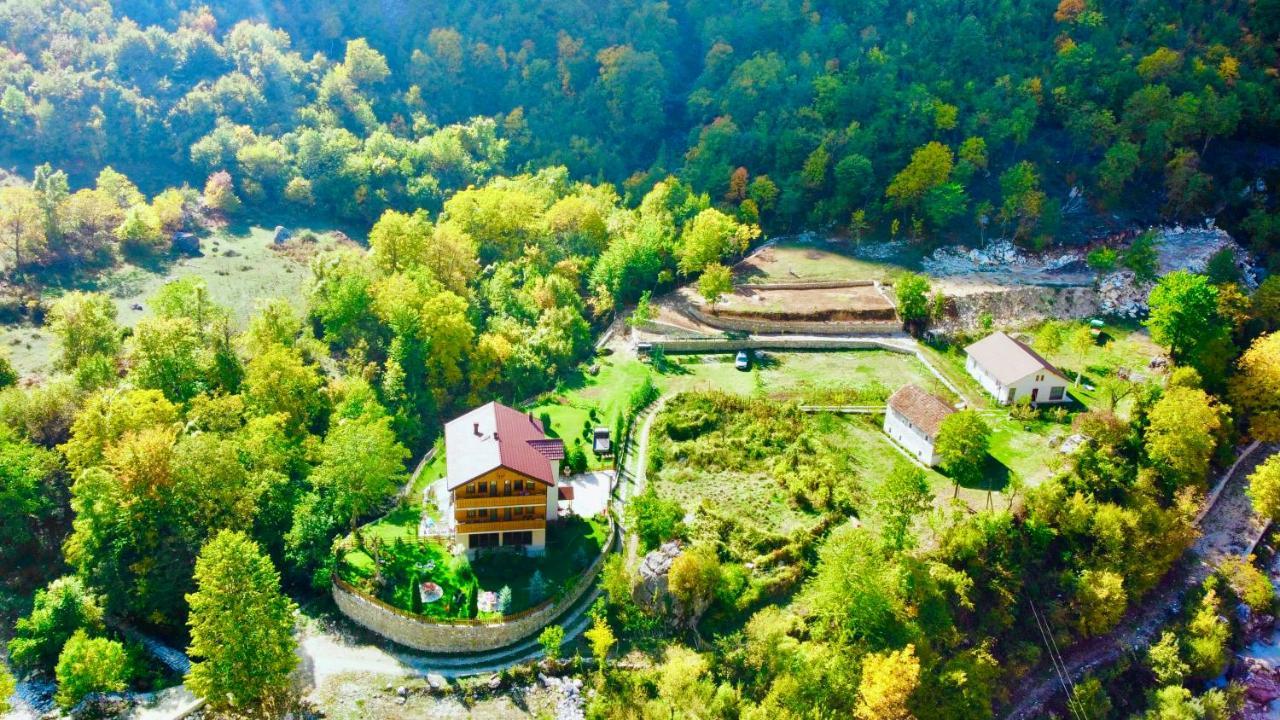 Vila Alexander B&B Valbone Bagian luar foto