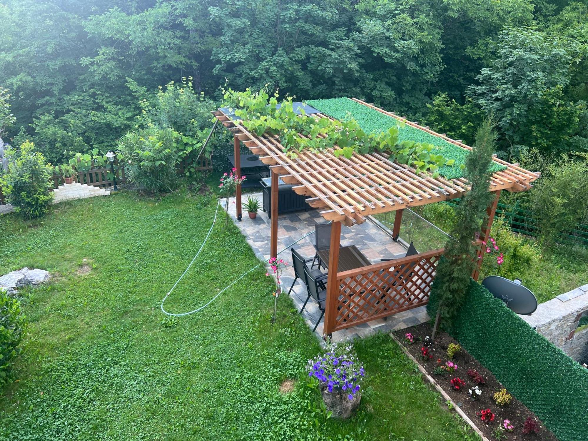 Vila Alexander B&B Valbone Bagian luar foto