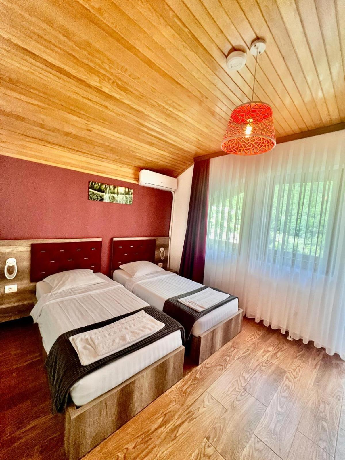 Vila Alexander B&B Valbone Bagian luar foto