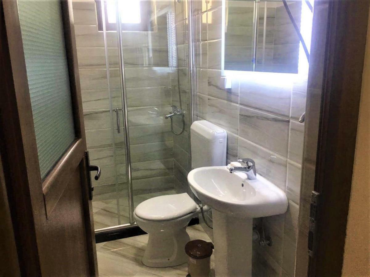 Vila Alexander B&B Valbone Bagian luar foto
