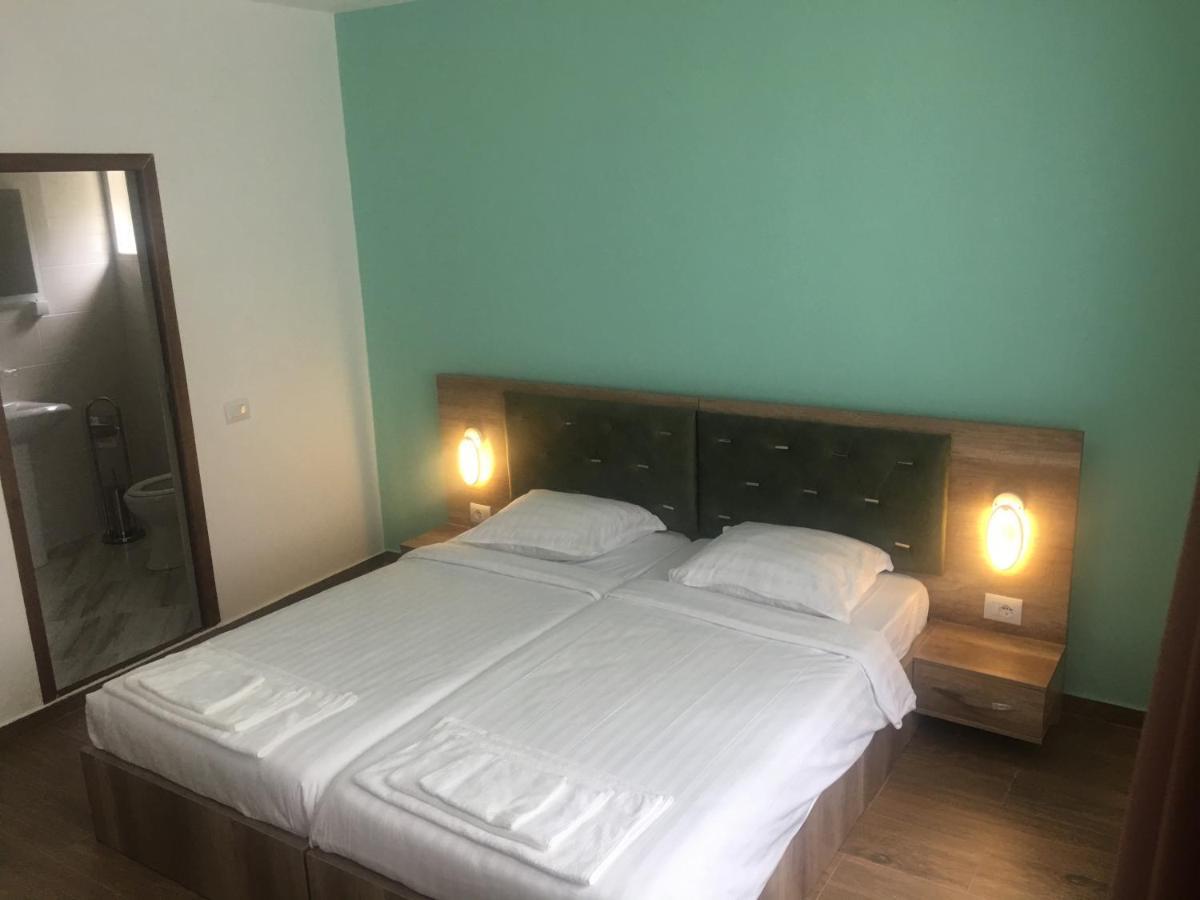 Vila Alexander B&B Valbone Bagian luar foto